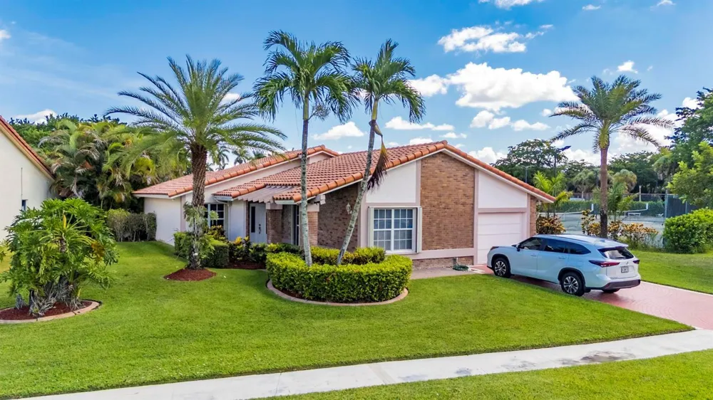 19626 Sea Pines Way Boca Raton, FL 33498