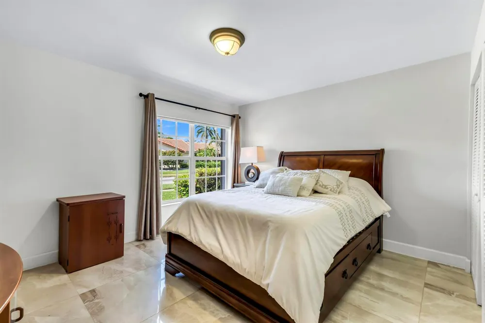 19626 Sea Pines Way Boca Raton, FL 33498