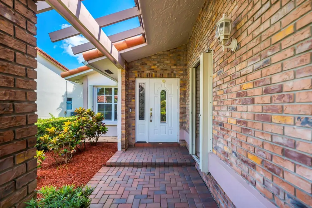 19626 Sea Pines Way Boca Raton, FL 33498