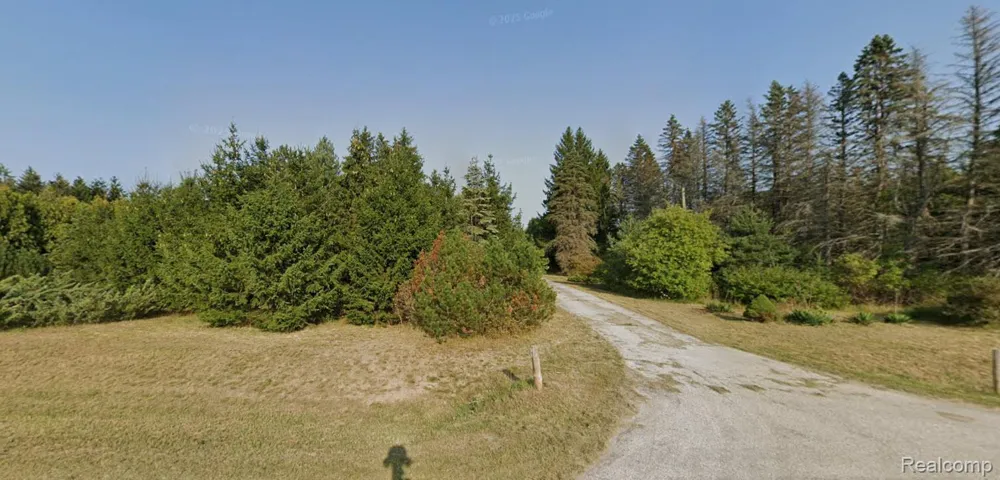 10704 Us Highway 31 Free Soil Village, MI 49411