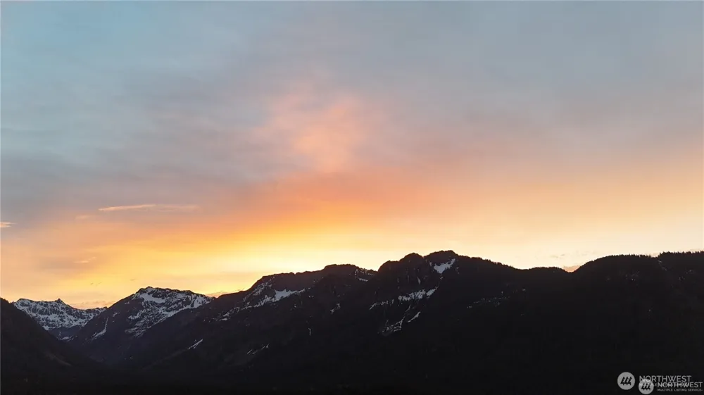 201 Innsbruck Drive Snoqualmie Pass, WA 98068