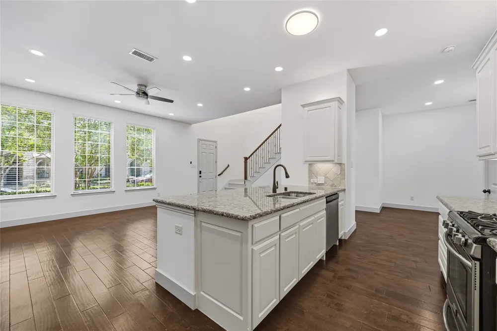 3922 Canton Jade Way Arlington, TX 76005
