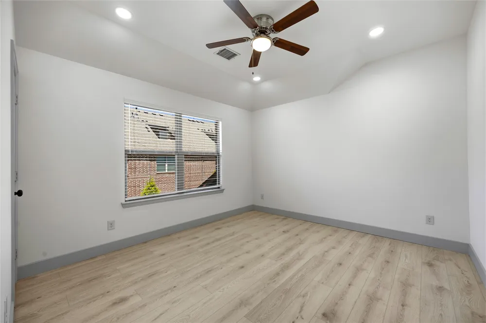 3922 Canton Jade Way Arlington, TX 76005