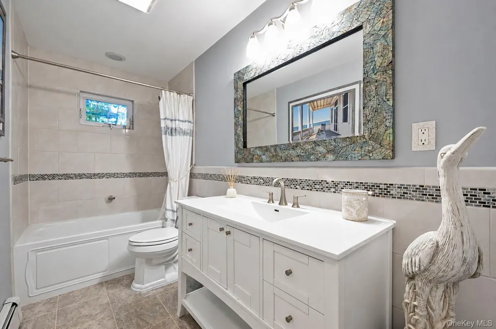 45 Reeves Road Center Moriches, NY 11934