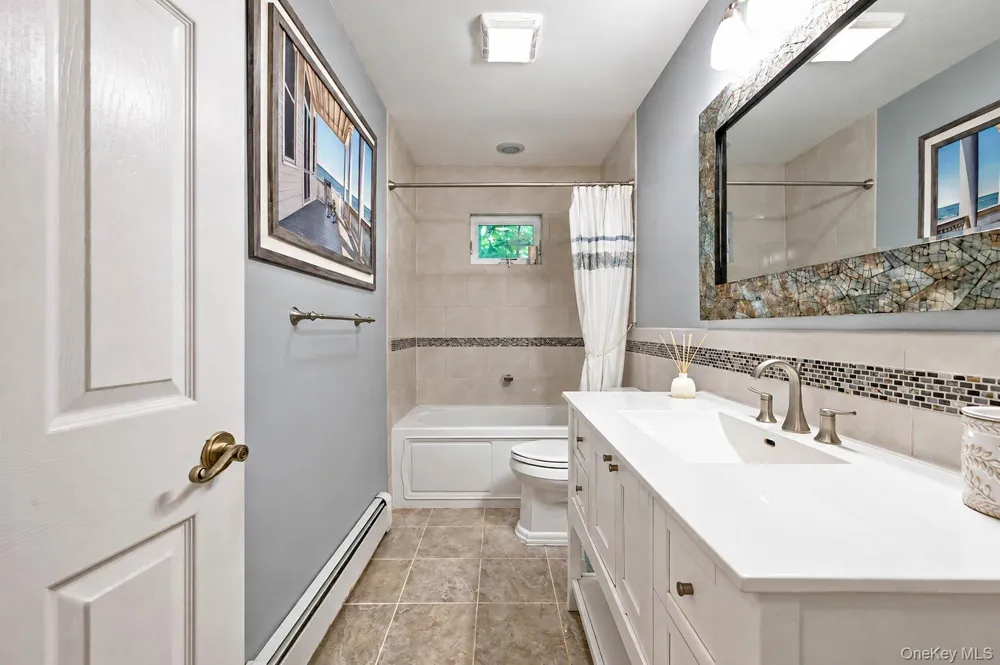 45 Reeves Road Center Moriches, NY 11934