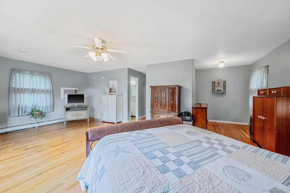45 Reeves Road Center Moriches, NY 11934