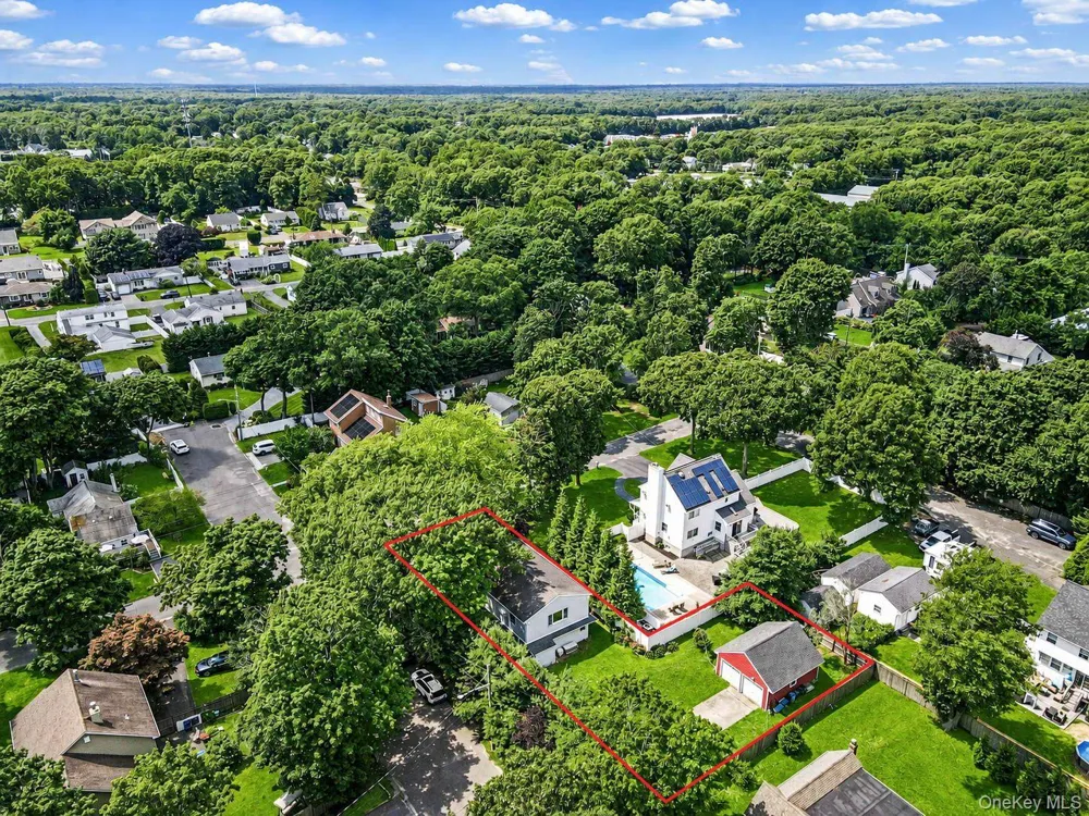 45 Reeves Road Center Moriches, NY 11934