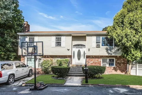 1 Karen Court