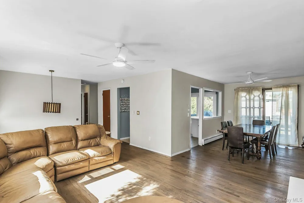 1 Karen Court Bayville, NY 11709