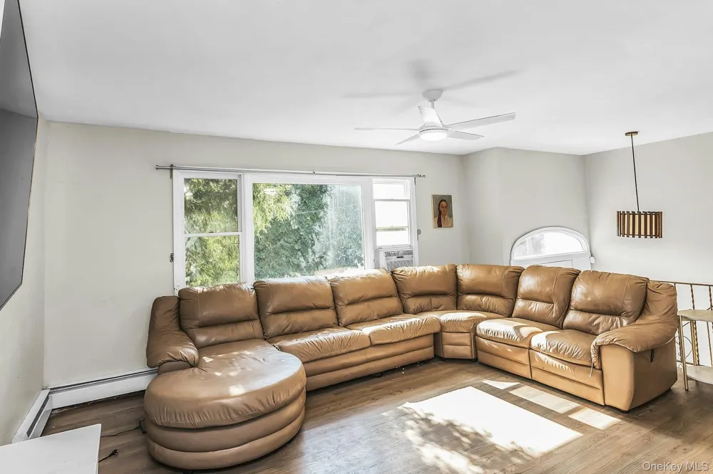 1 Karen Court Bayville, NY 11709