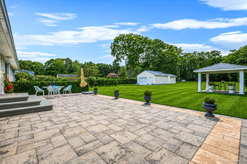 47 Whitebrook Drive Riverhead, NY 11901