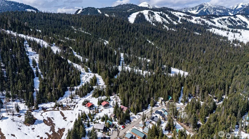 181 Innsbruck Drive Snoqualmie Pass, WA 98068