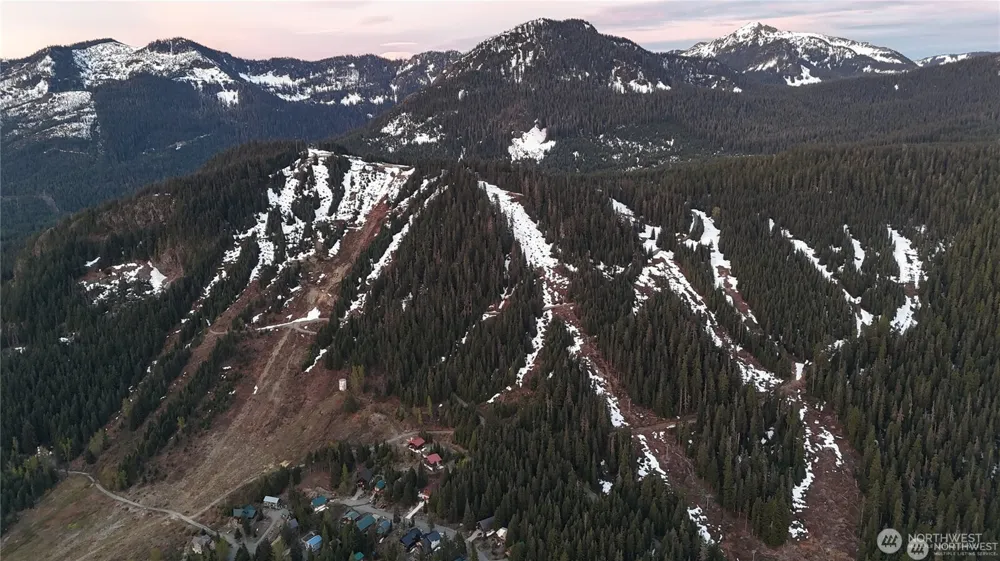 181 Innsbruck Drive Snoqualmie Pass, WA 98068
