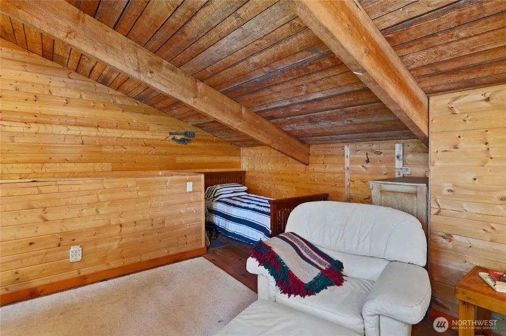 41 Staircase Ridge Road S Hoodsport, WA 98548