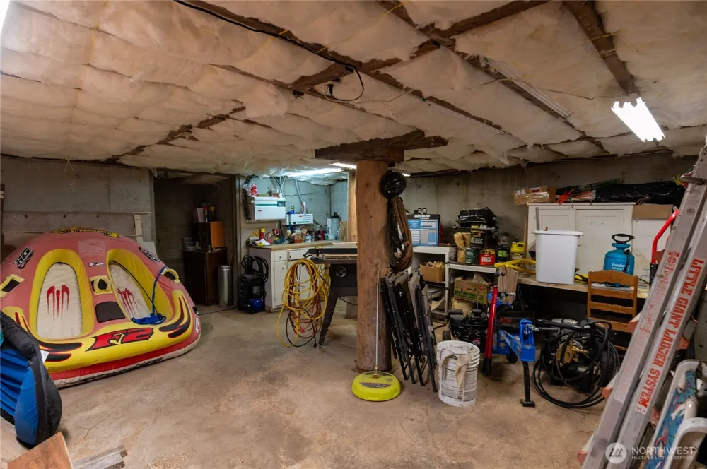 41 Staircase Ridge Road S Hoodsport, WA 98548