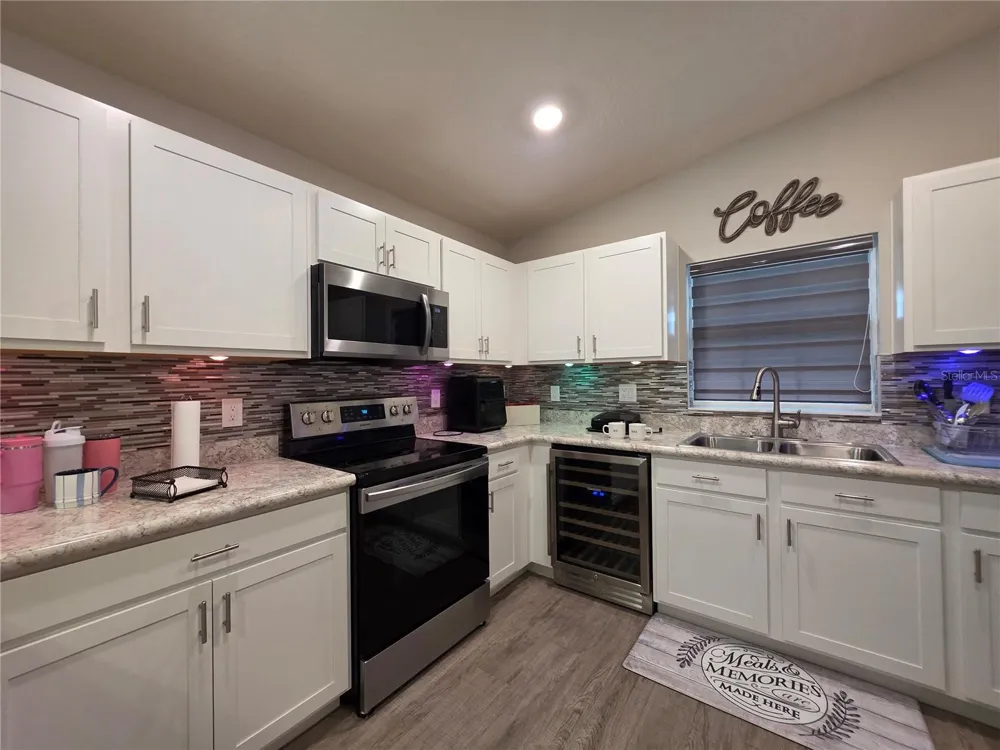 424 CAPRI WAY Auburndale, FL 33823