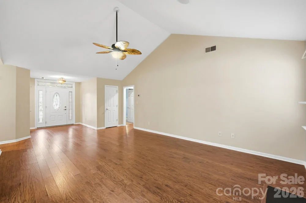 359 Linsbury Court Gastonia, NC 28056