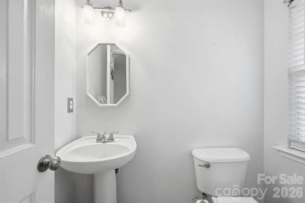 359 Linsbury Court Gastonia, NC 28056