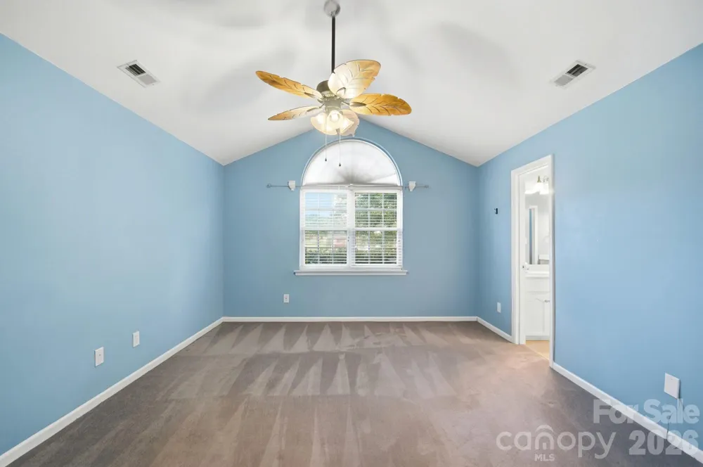359 Linsbury Court Gastonia, NC 28056