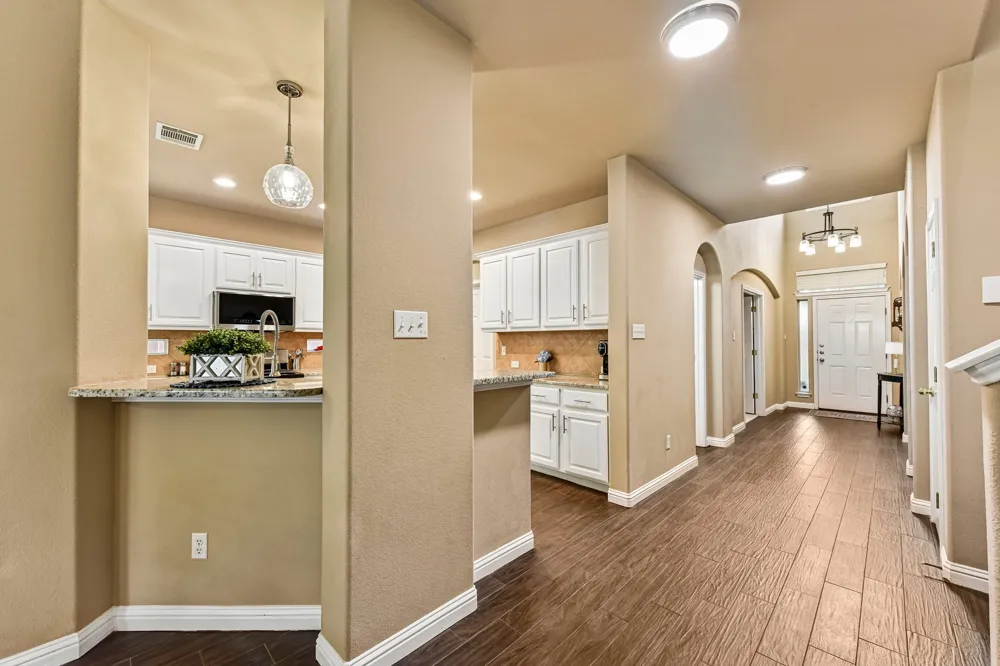 10216 Anahuac Trail Austin, TX 78747