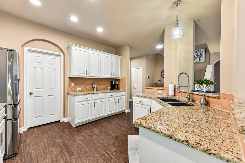 10216 Anahuac Trail Austin, TX 78747