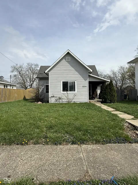 1324 McCann