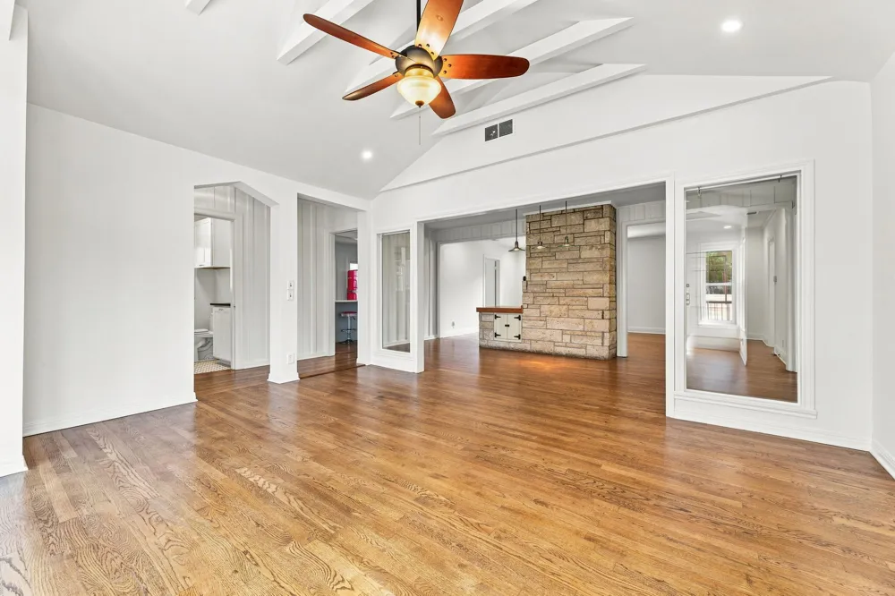 811 E 45th Street Austin, TX 78751