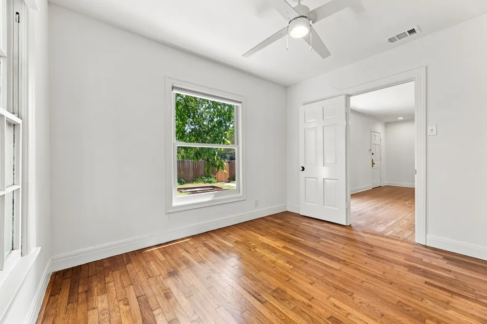 811 E 45th Street Austin, TX 78751