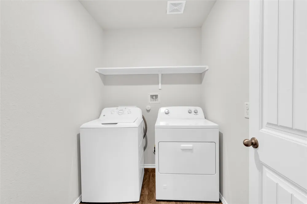 238 Sickle Loop Uhland, TX 78640
