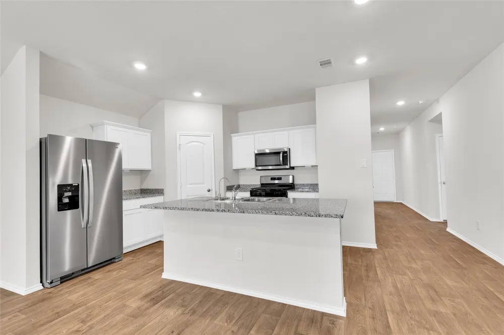 238 Sickle Loop Uhland, TX 78640