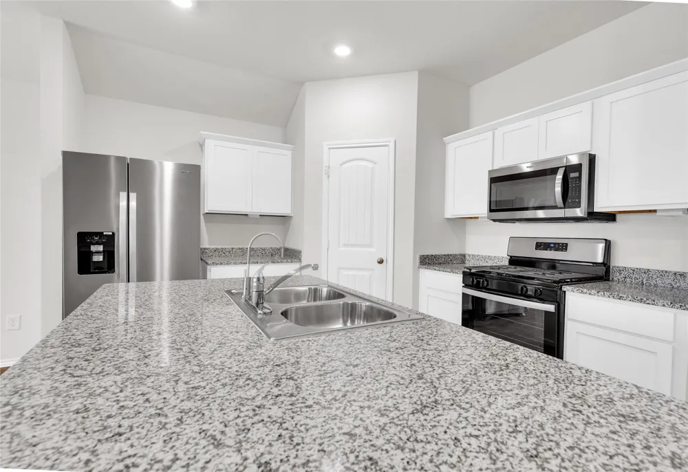 238 Sickle Loop Uhland, TX 78640