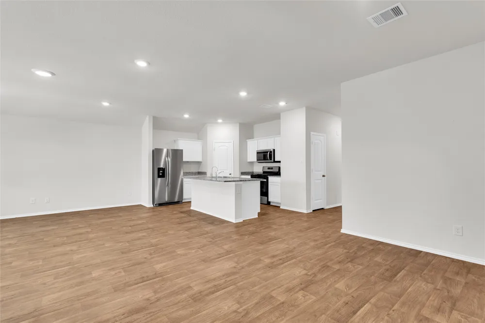 238 Sickle Loop Uhland, TX 78640