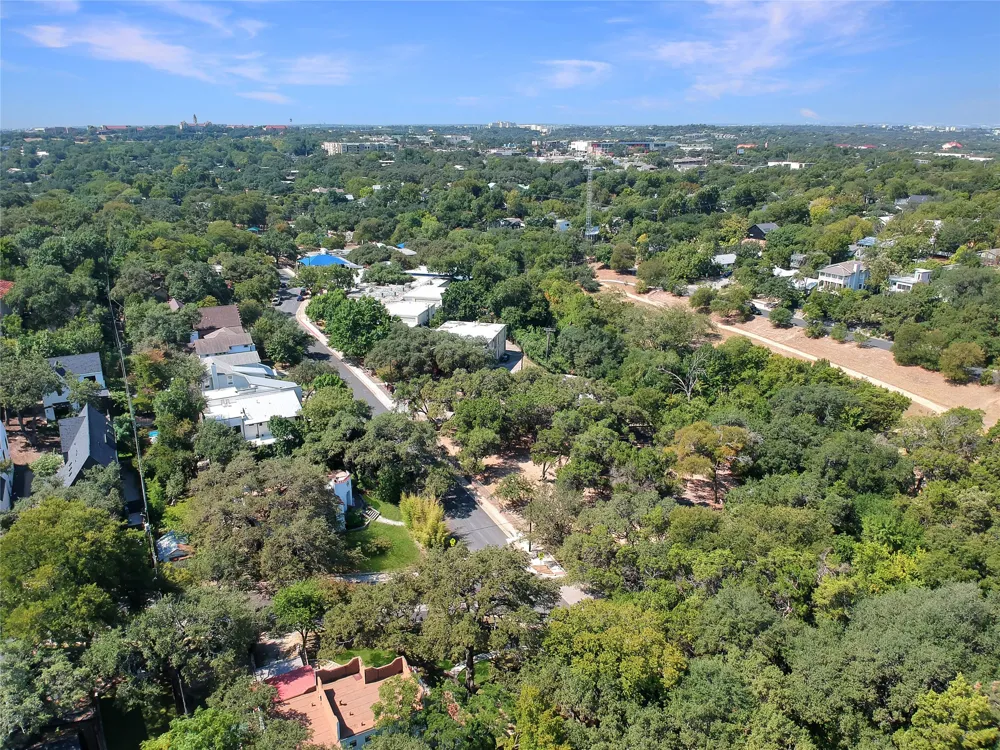 1806 Alta Vista Avenue Austin, TX 78704