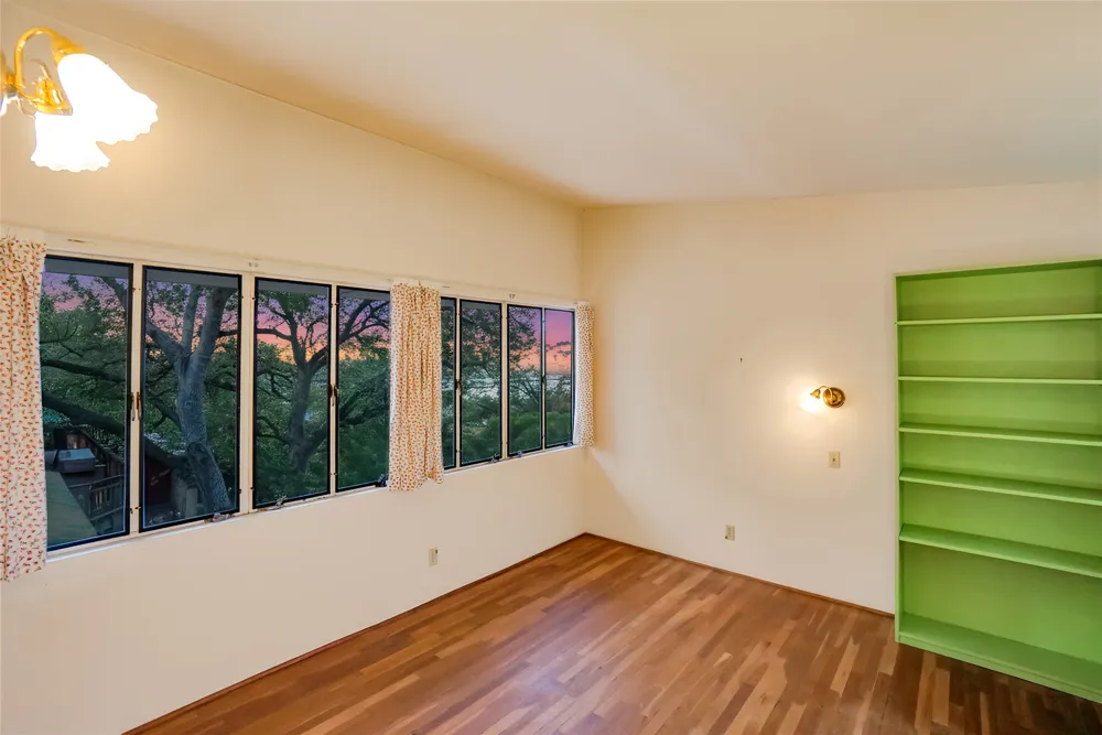 1806 Alta Vista Avenue Austin, TX 78704
