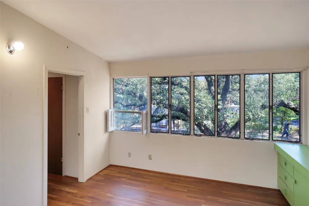 1806 Alta Vista Avenue Austin, TX 78704