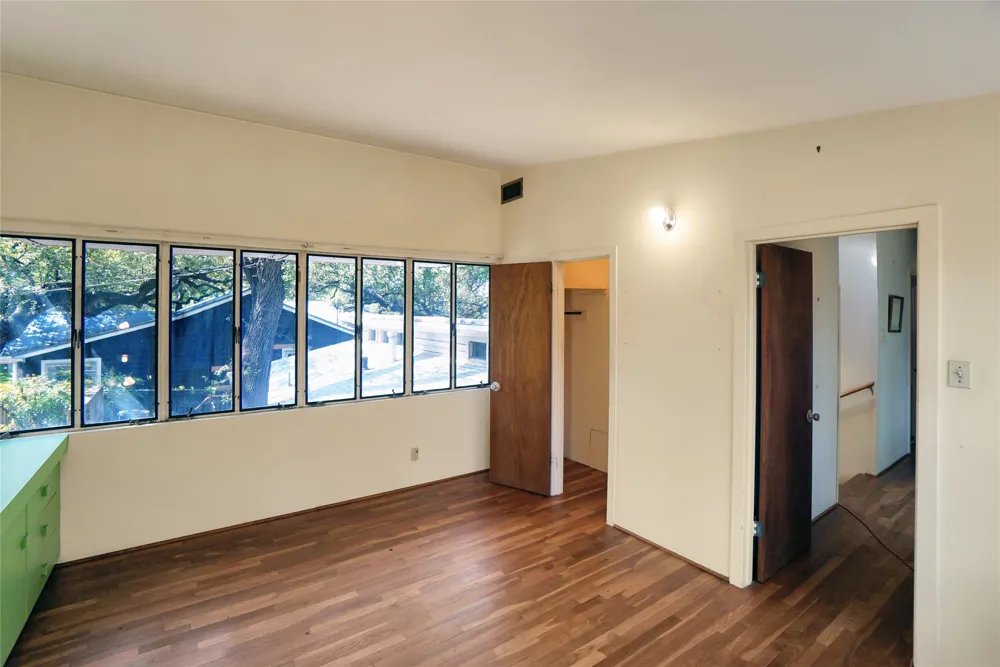 1806 Alta Vista Avenue Austin, TX 78704
