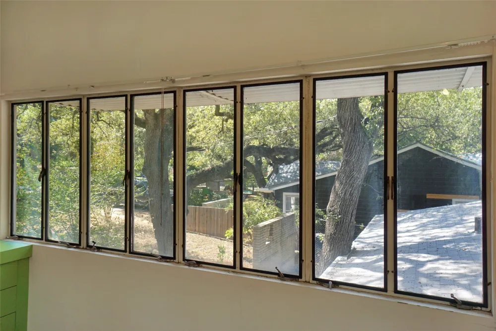 1806 Alta Vista Avenue Austin, TX 78704