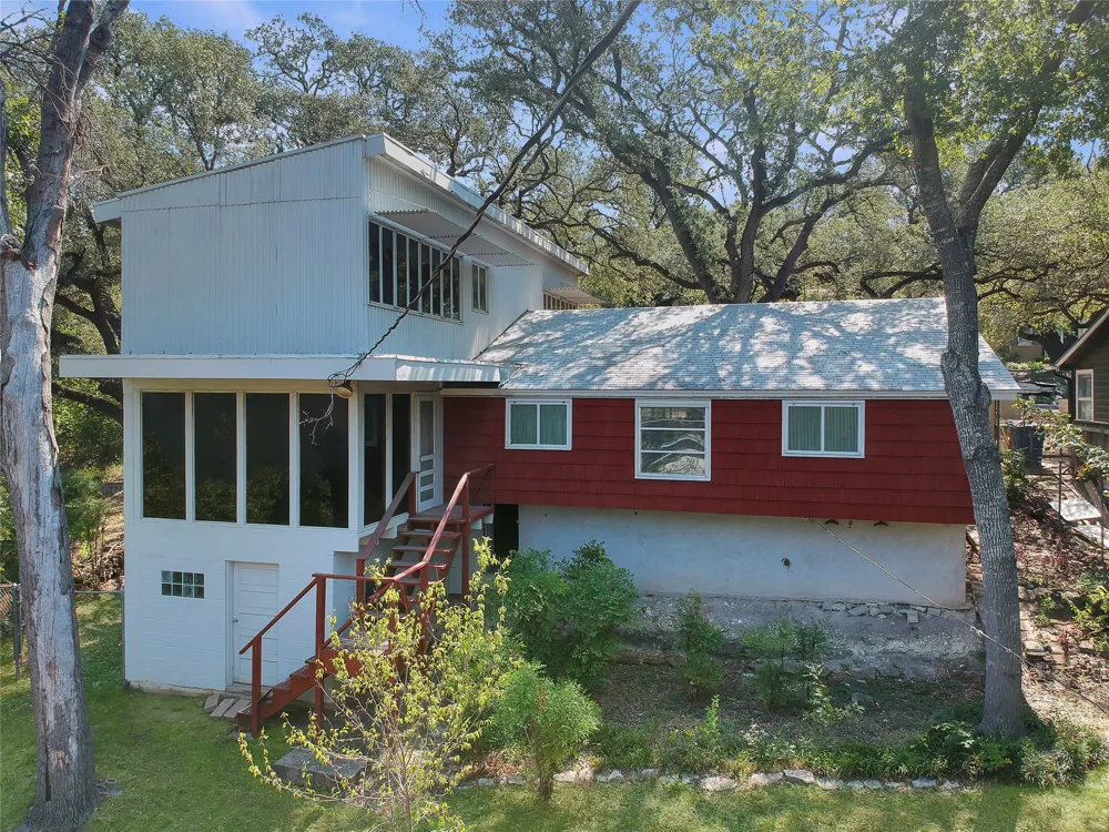 1806 Alta Vista Avenue Austin, TX 78704