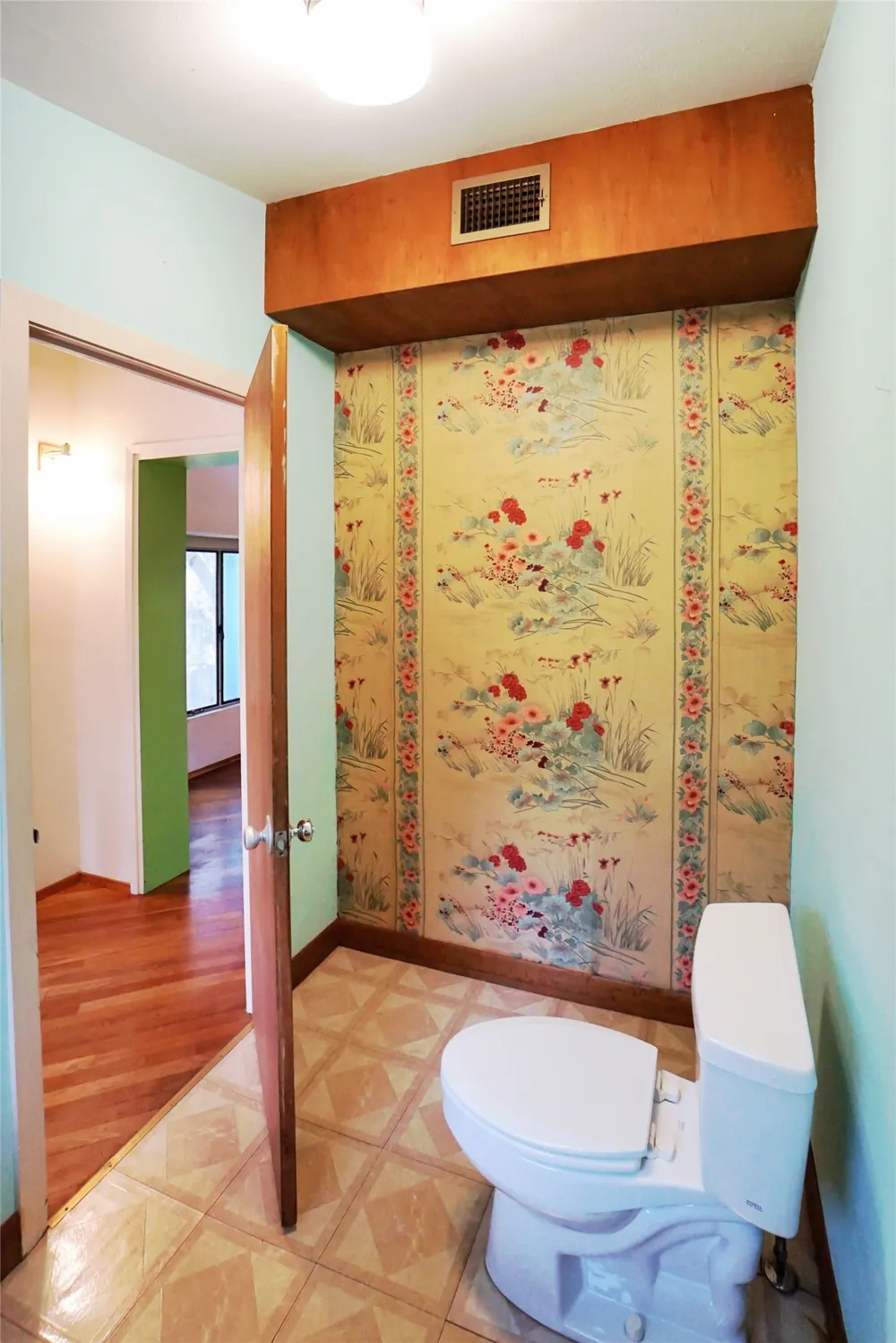 1806 Alta Vista Avenue Austin, TX 78704