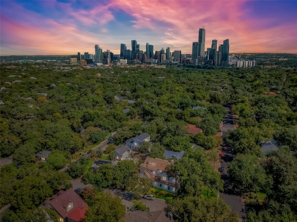 1806 Alta Vista Avenue Austin, TX 78704