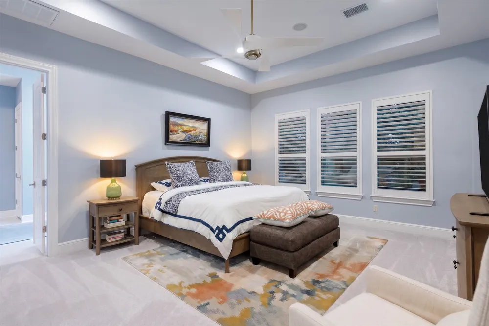203 Bisset Court Lakeway, TX 78738