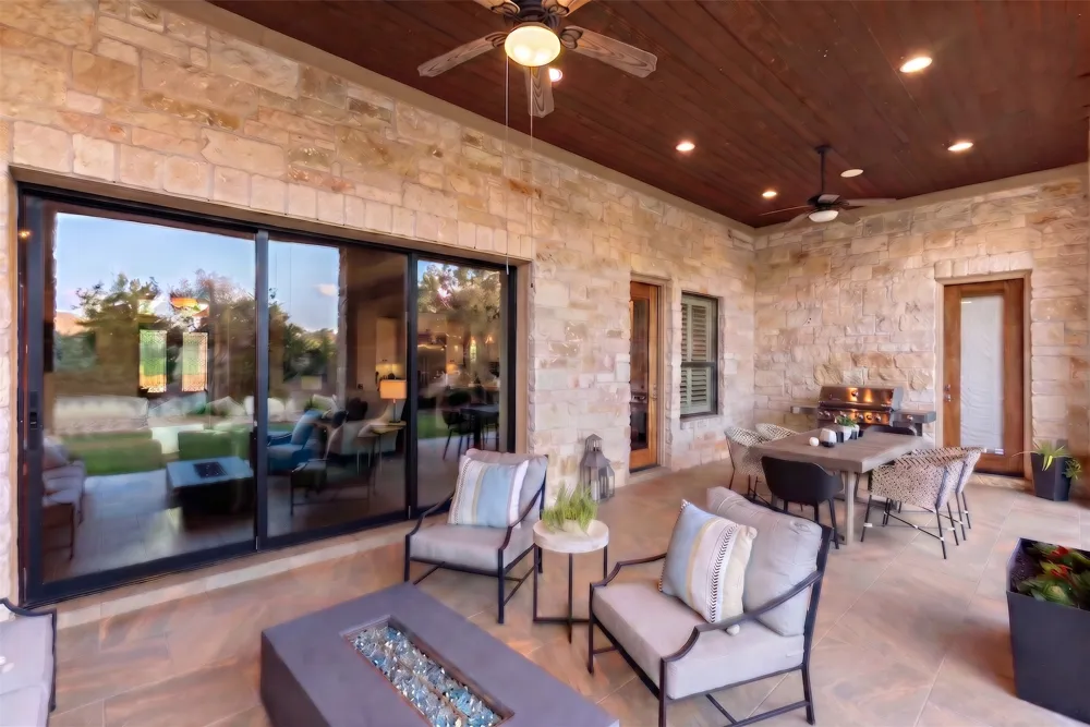203 Bisset Court Lakeway, TX 78738