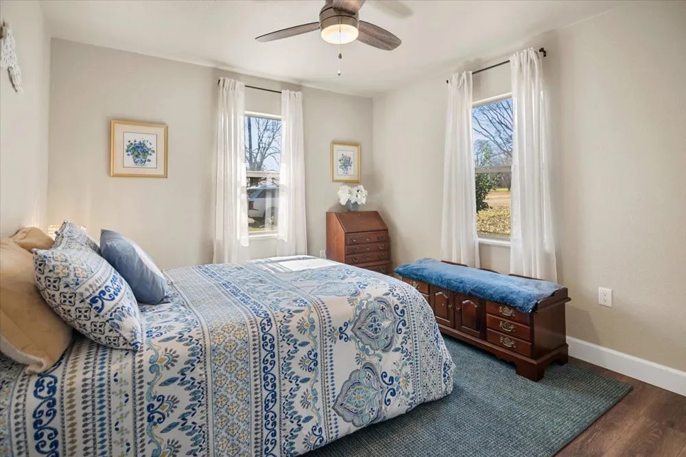 1236 Martin Street Mason, TX 76856
