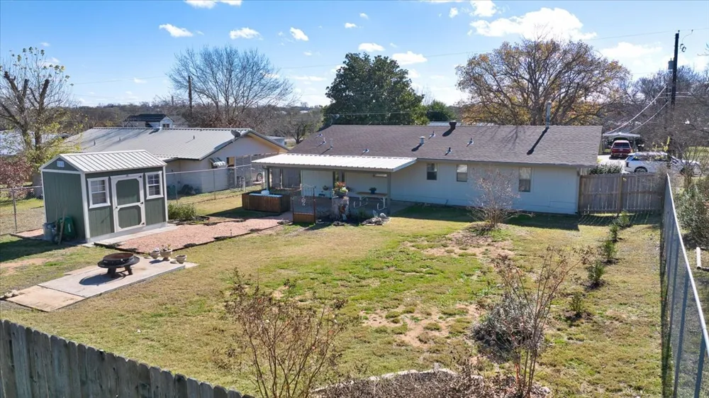 1236 Martin Street Mason, TX 76856