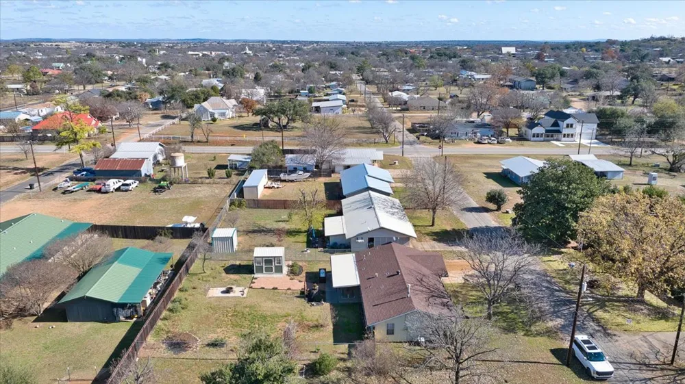 1236 Martin Street Mason, TX 76856