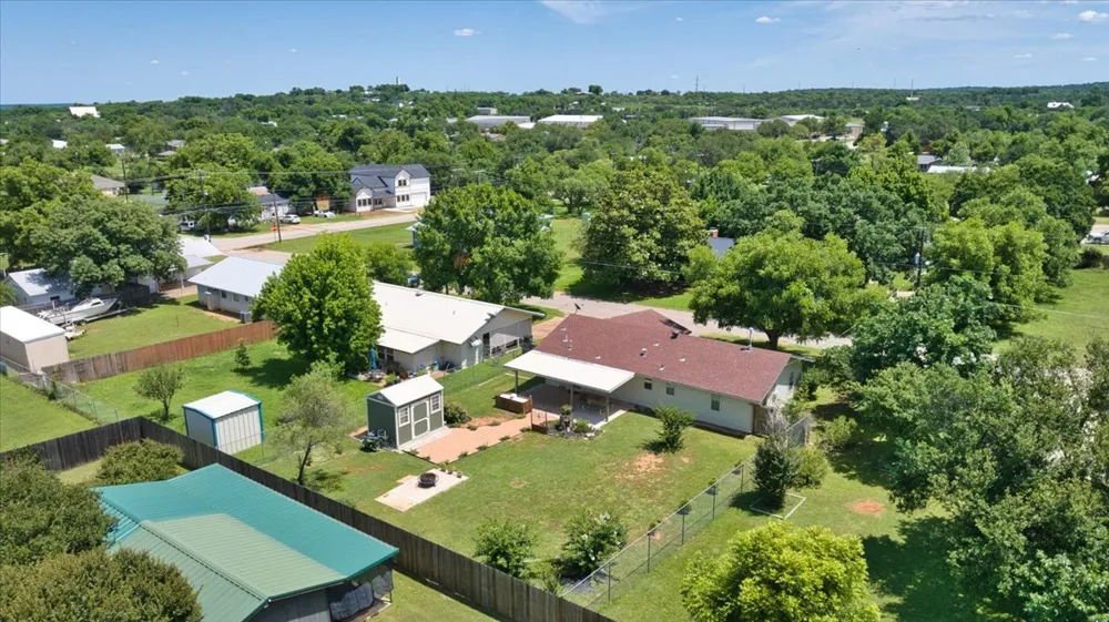 1236 Martin Street Mason, TX 76856