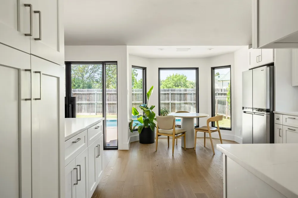 7704 Kiva Drive Austin, TX 78749