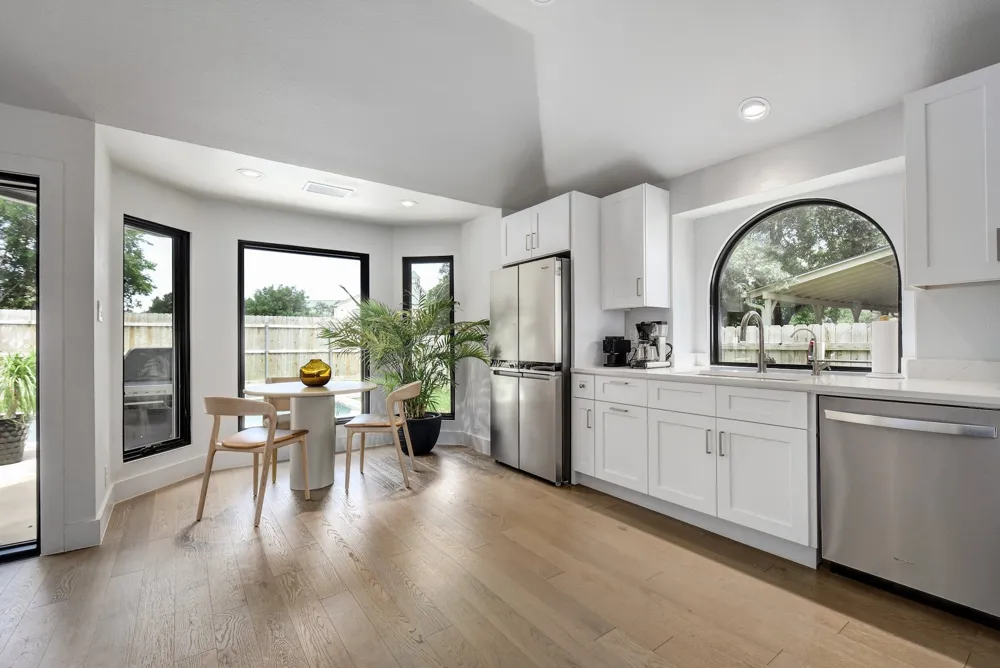 7704 Kiva Drive Austin, TX 78749