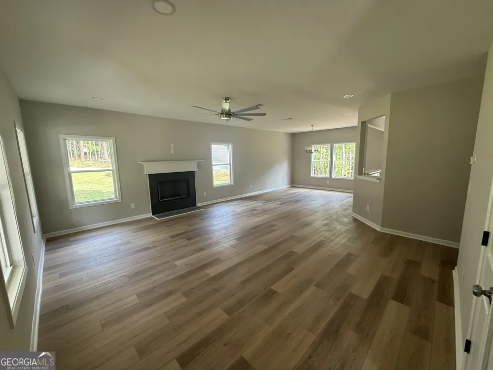 15 Oriole CIR Monticello, GA 31064