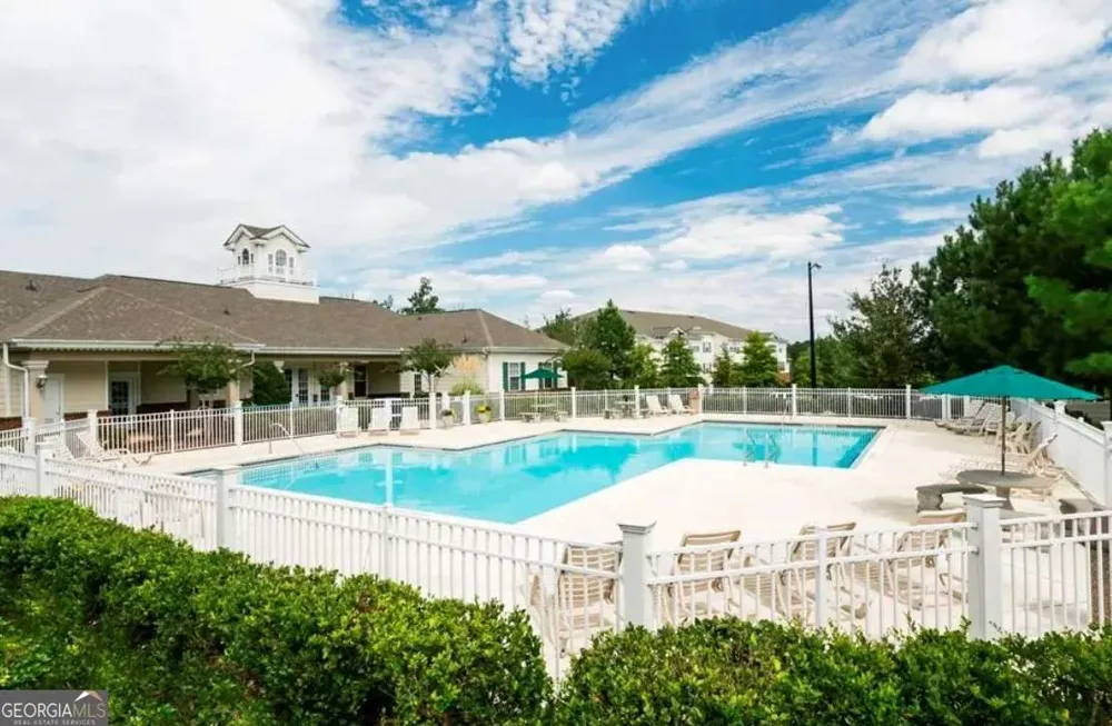 91 Somerset Club DR Cartersville, GA 30121